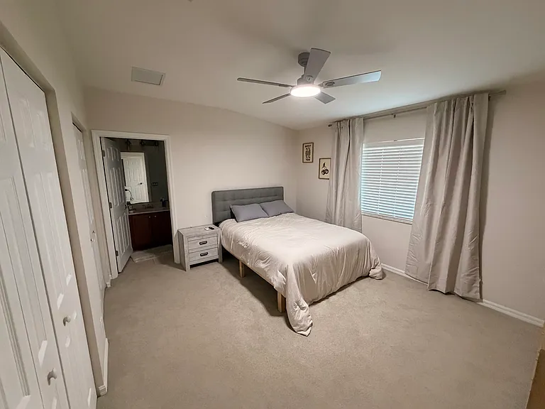 5603 SE Graham Dr — Photo 6