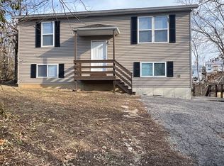 602 Bristol Ct, Villa Ridge, MO 63089