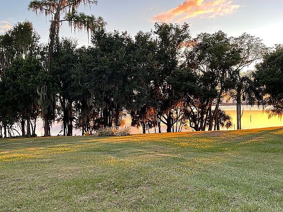 4th image of 2027 Lake Lotela Dr