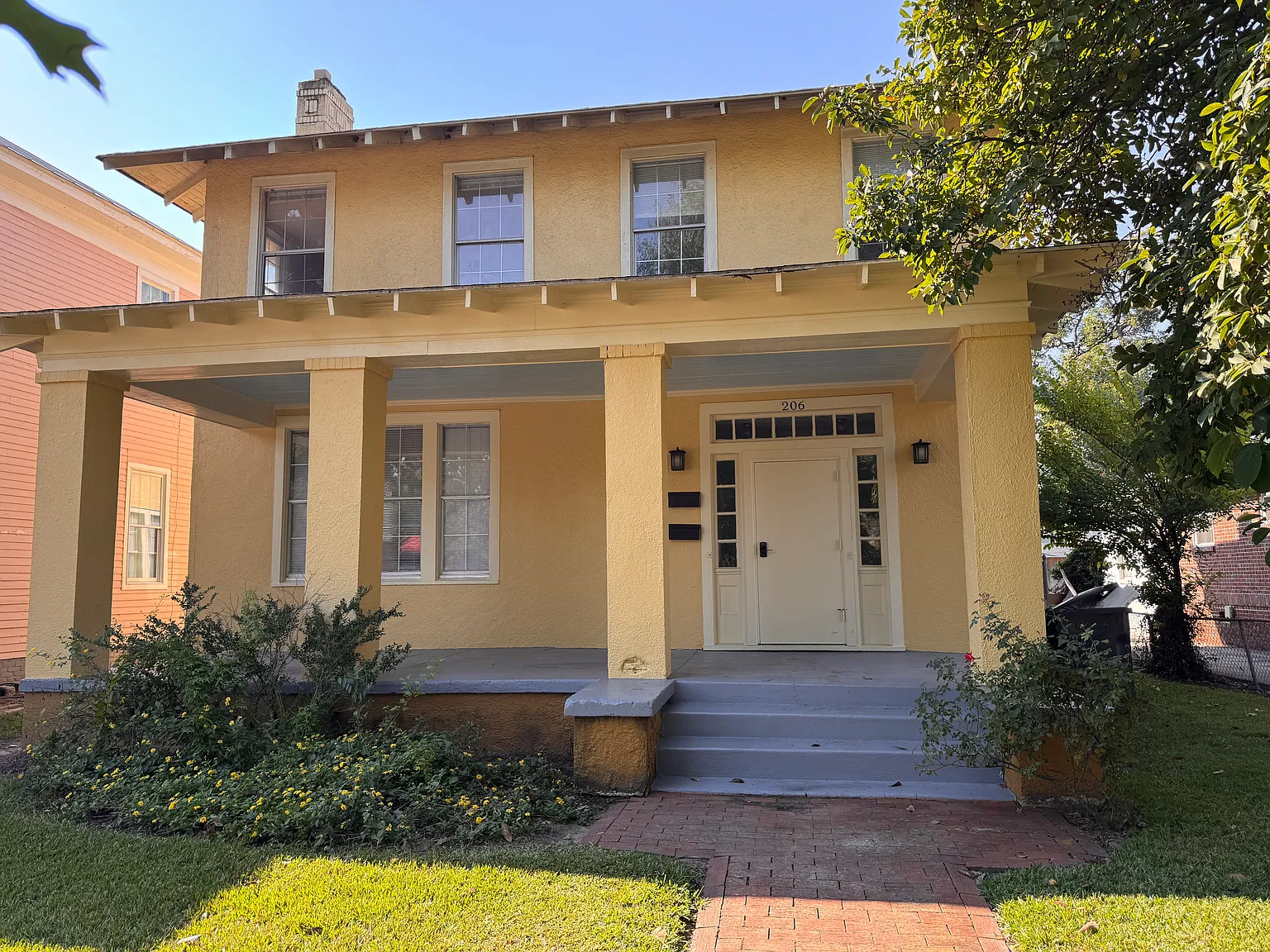 2 bed, 1300 sqft, $1,295 — Photo 1
