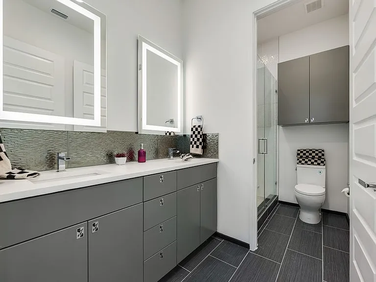 3415 Chihuahua St — Photo 15