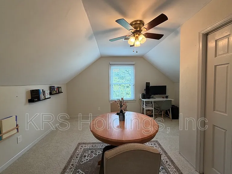1520 Woodside Ct N — Photo 26