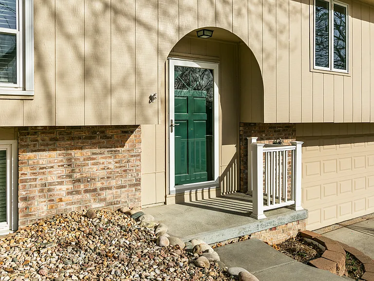 15416 Westchester Cir — Photo 4