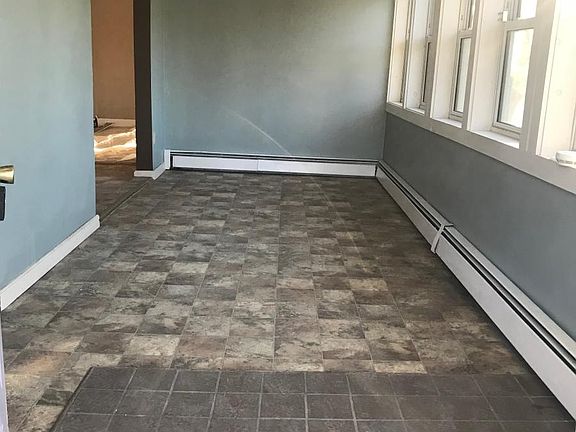 mud room