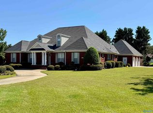 140 Wilson Cir, Gadsden, AL 35901