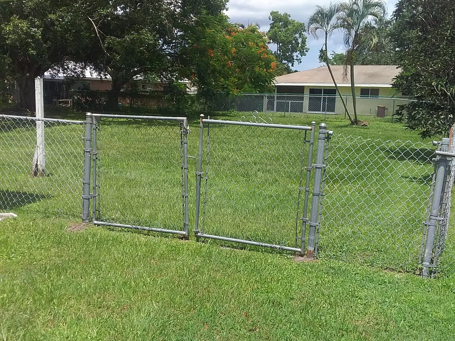 2 bed, 1.5 bath, 1225 sqft, $2,200 — Photo 4
