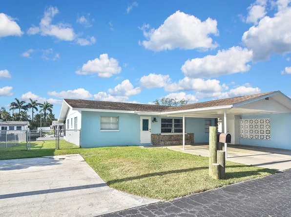 8150 Cleaves Rd, North Fort Myers, FL 33903