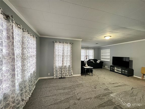 4th image of 101 E Dayton Avenue