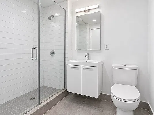 Bathroom, photo 2