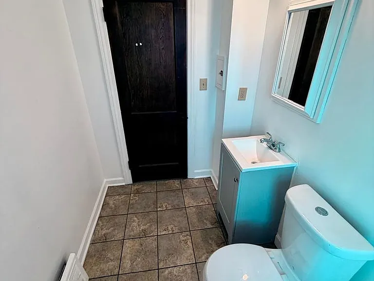 14221 Glenside Rd — Photo 20