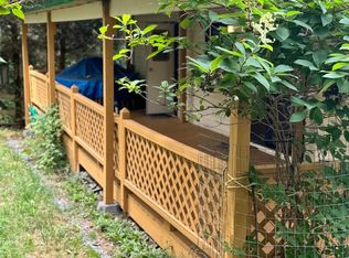 68 Yogi Blvd, Hawley, PA 18428