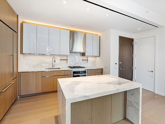 4th image of 277 5th Ave #16C