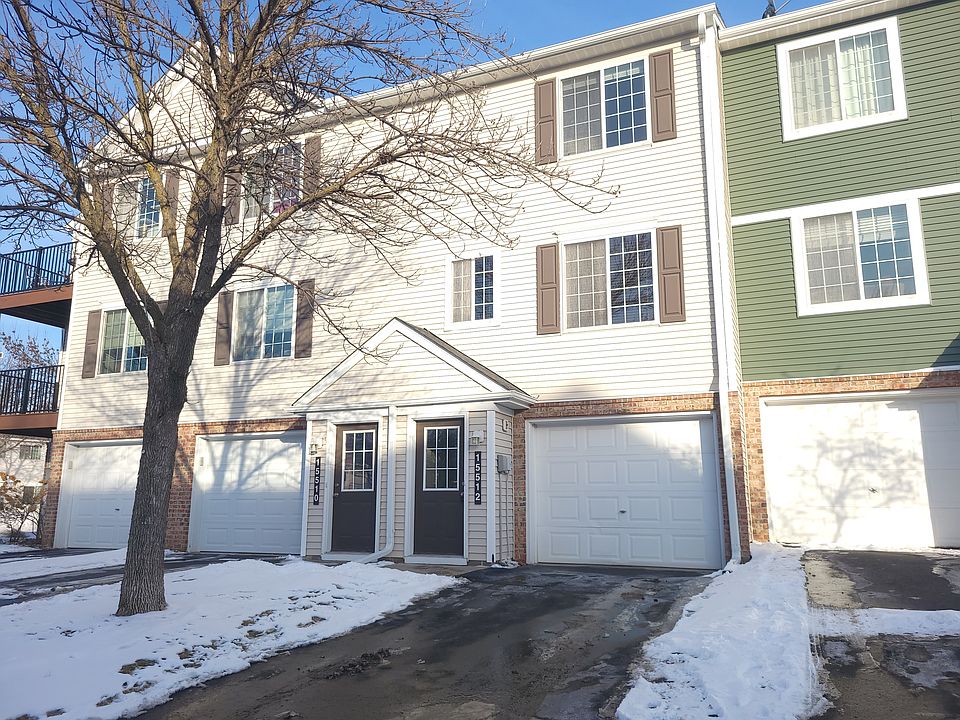 1st image of 15512 Flyboat Ln