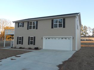 506 2nd St, Hamlet, NC 28345