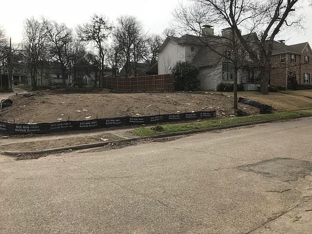 1st image of 9240 Royalpine Dr