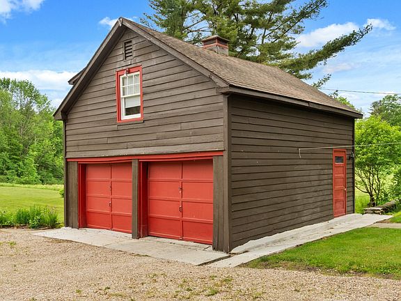 5th image of 2507 State Rd