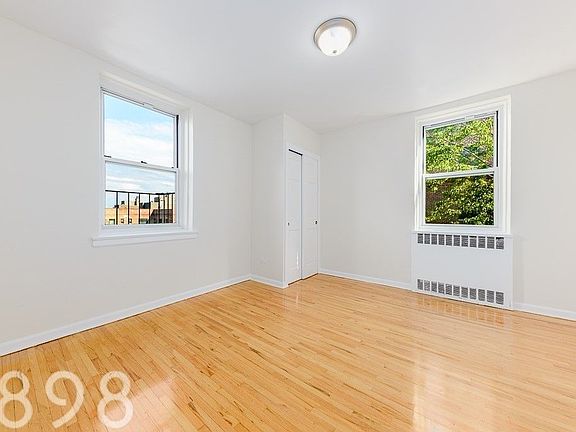 5th image of 5545 Netherland Ave APT 5A