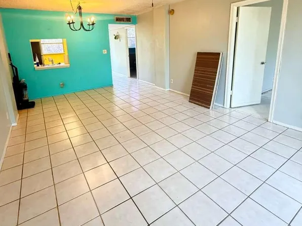 105 Royal Park Drive #3a, Oakland Park, FL 33309