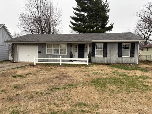 1740 Frazier Ave, Centralia, IL 62801