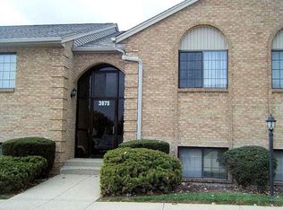 3975 School Section Rd UNIT 16-4, Cincinnati, OH 45211