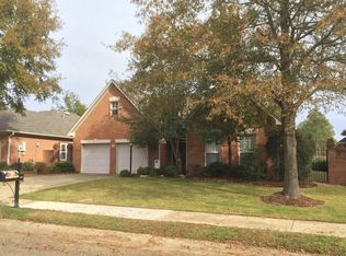 103 Dover Ct, Starkville, MS 39759