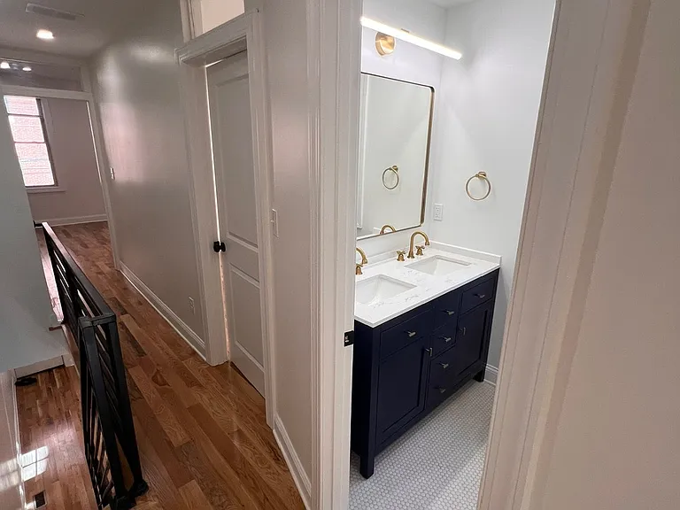 1808 N Howard St — Photo 21