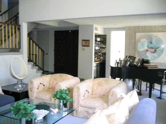 Huge great room/lliving room