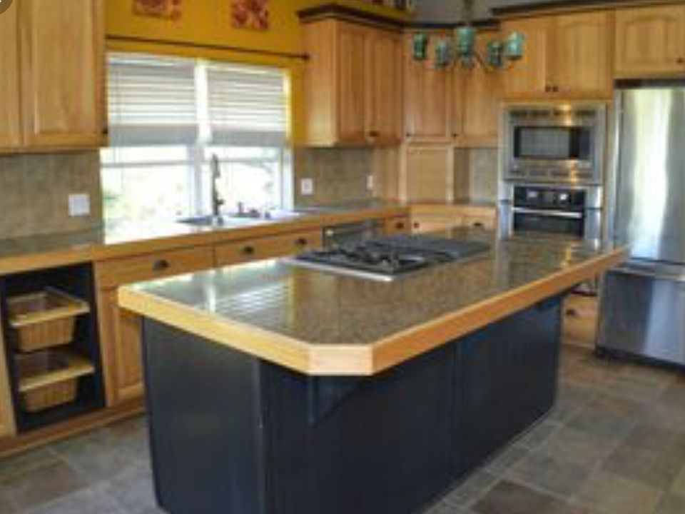 1st image of 5420 Meeker Dr