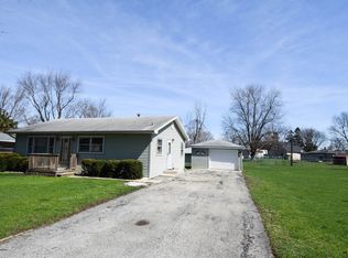 2407 Blossom St, Joliet, IL 60435