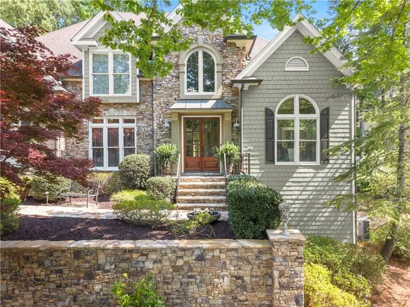 2407 Edgemere Ct, Marietta, GA 30062