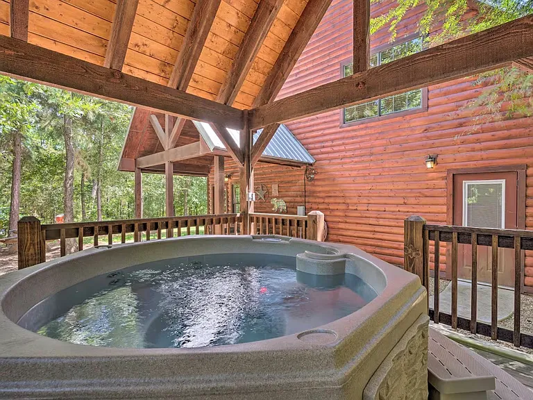 31 Neeson Wood Cir — Photo 4