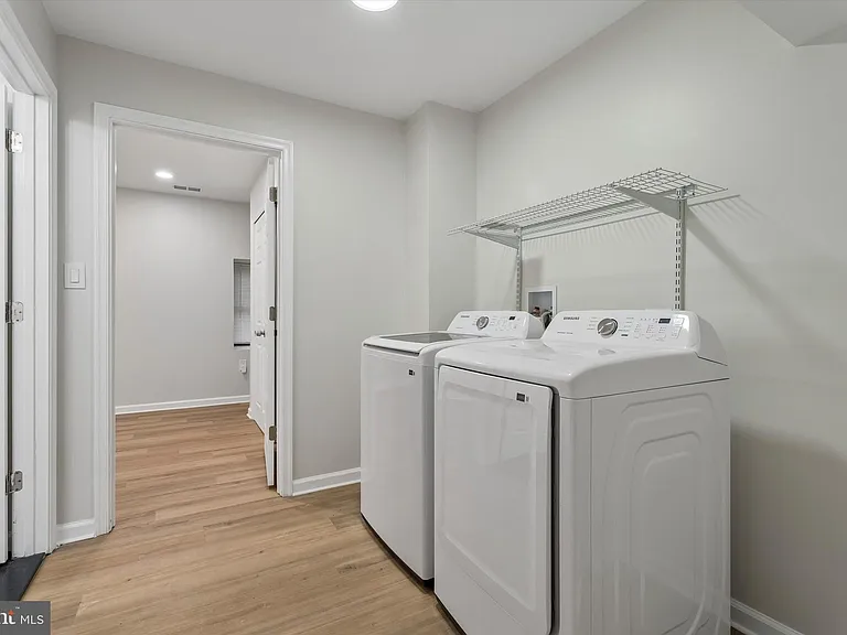 4359 Fleming St — Photo 39