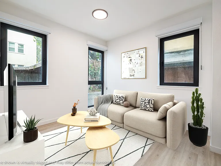1773 Oxford St #405 — Photo 5