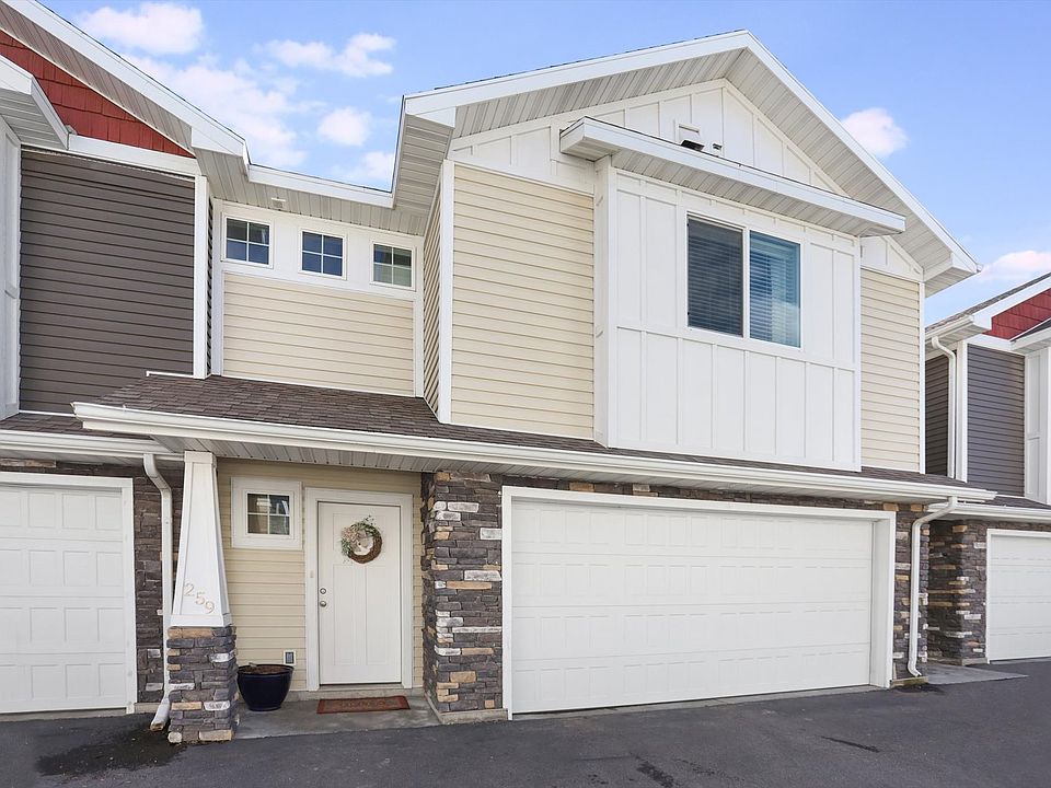 1st image of 259 W 70 N