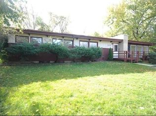 19335 Brookdale Dr, Brookfield, WI 53045