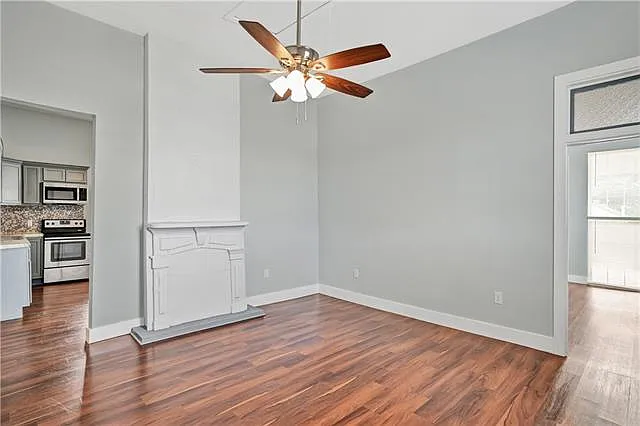 3 bed, 1.0 bath, 1250 sqft, $1,700 — Photo 3