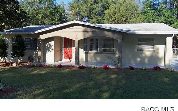 1st image of 3 Melissa Dr