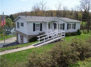 40 Decker St, Monongahela, PA 15063