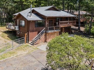1618 Daphne Drive, Willits, CA 95490