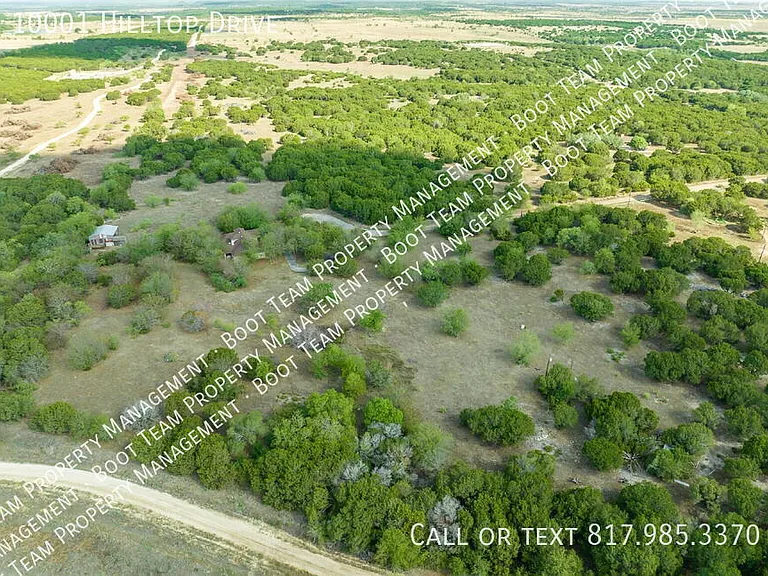 10001 Hilltop Dr — Photo 10