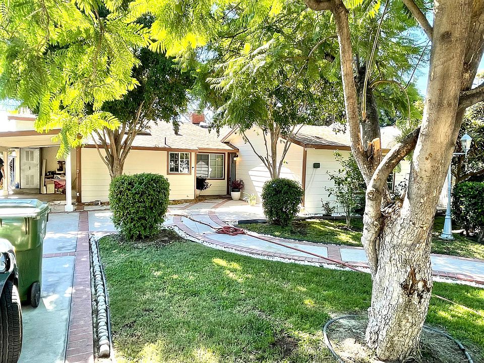 1st image of 8049 Bellaire Ave