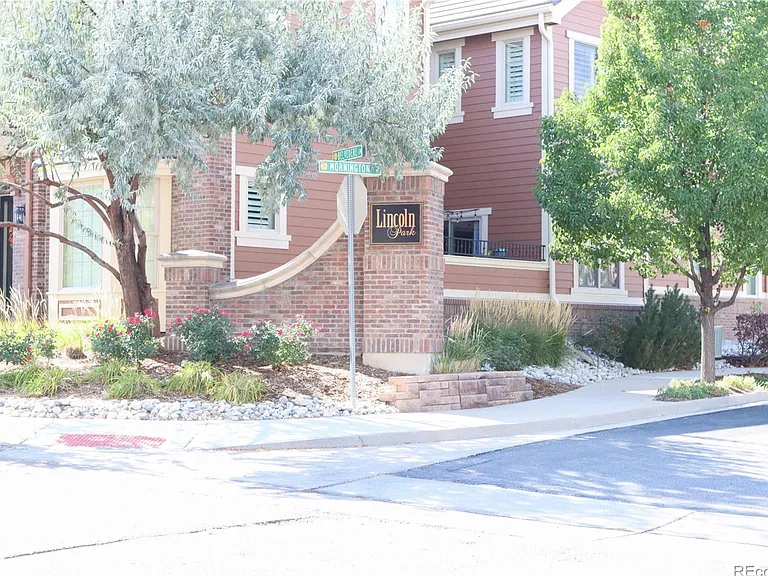 9242 Ridgegate Pkwy — Photo 26