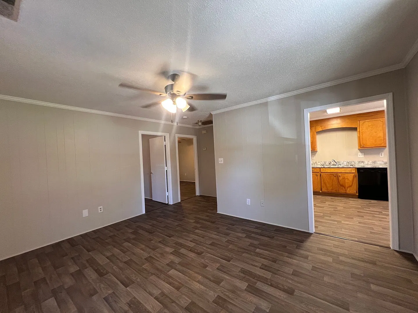 313 E. Washington Ave. Duplex — Photo 3