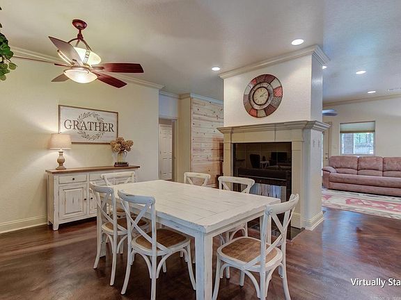 4th image of 113 Pebble Beach Ct