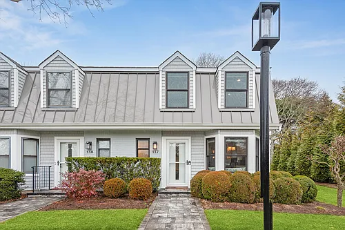 50 Hubbard Ln Photo 1