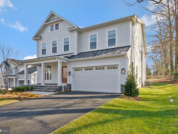 4th image of 4003 Lee Pl