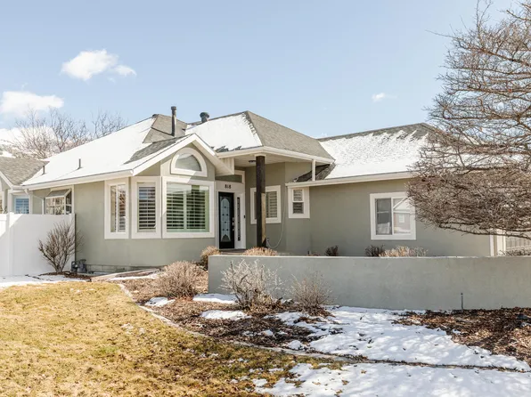 818 Summit Dr, Smithfield, UT 84335