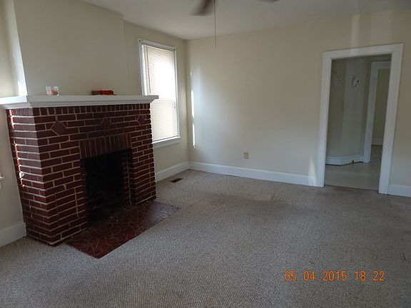 2nd image of 205 N 15th Ave