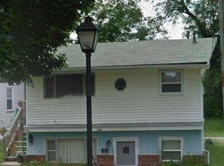 240-242 E Boxwood Ave, Akron, OH 44301