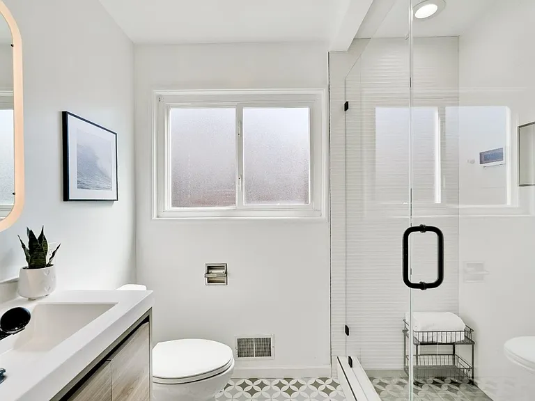 1755 Ravizza Ave — Photo 9